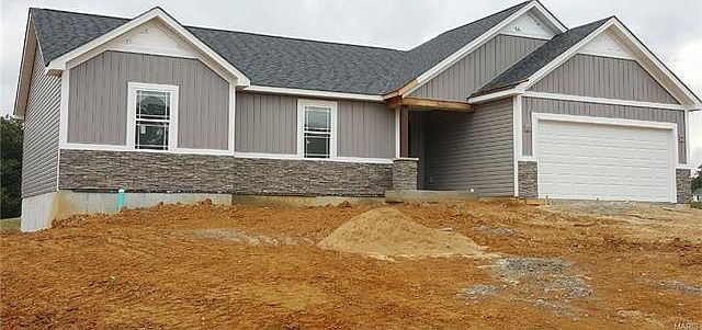 1st image of 229 Cuivre Creek Dr