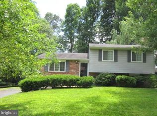 9771 Oleander Ave, Vienna, VA 22181