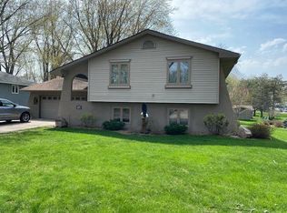 702 S Gilman Ave, Litchfield, MN 55355