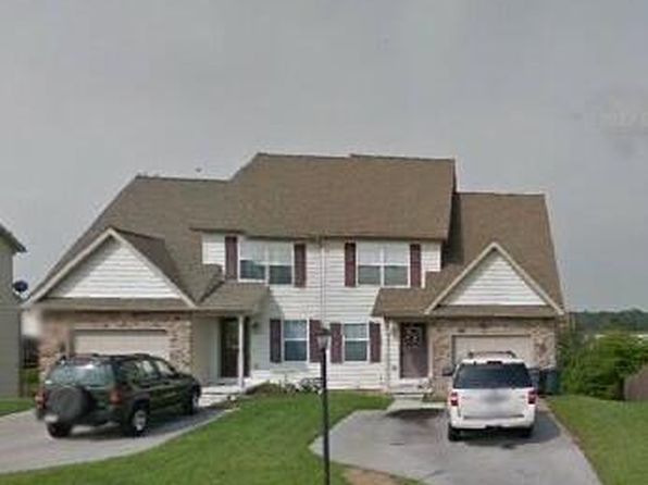 35 Hemlock Dr