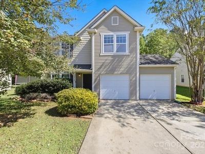 2060 Lake Vista Dr, Mount Holly, NC, 28120