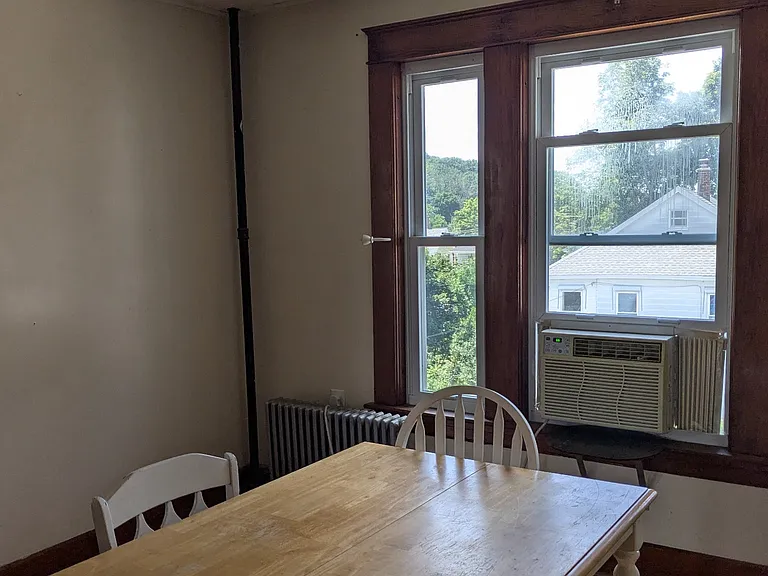 197 Nichols St #2 — Photo 5