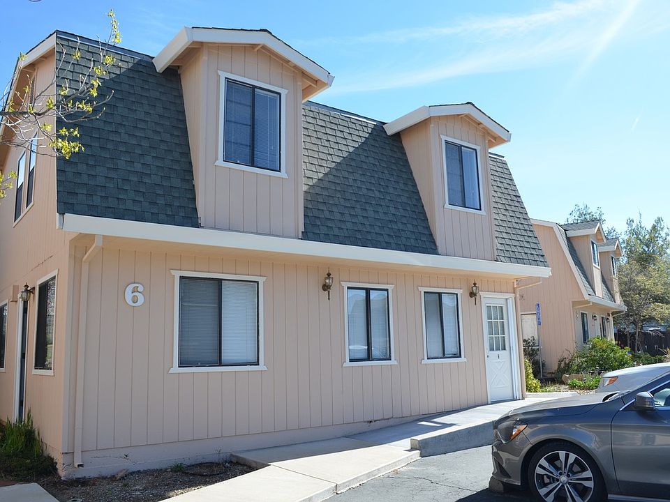 1st image of 3430 Robin Ln #6
