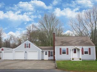 665 Sanford Rd, Westport, MA 02790