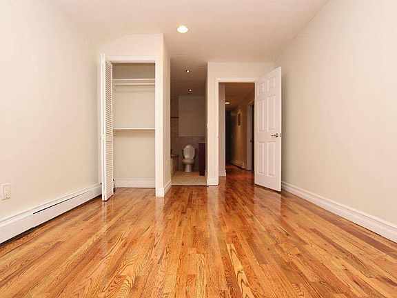 4th image of 319 Winthrop St #33