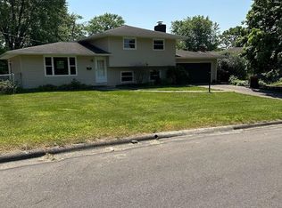 734 Sherwick Rd, Newark, OH 43055