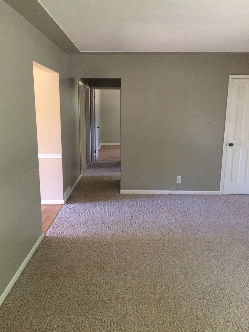 2171 Seminole Rd photo 1