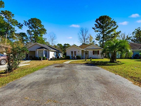 3rd image of 6616 Wintergreen Point