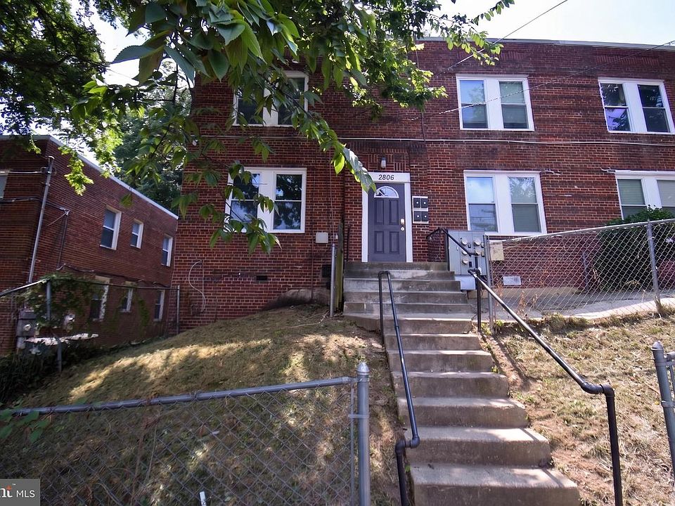 1st image of 2806 Pomeroy Rd SE