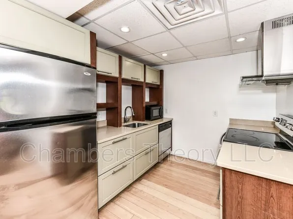 1750 T St NW #A, Washington, DC 20009
