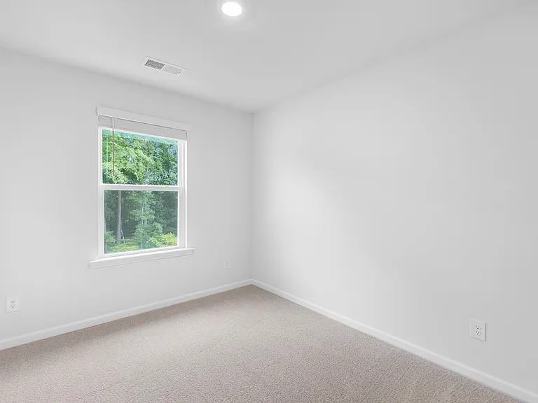 5150 Hyrule Dr — Photo 13