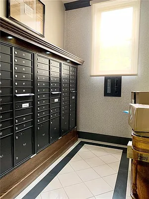 Sold by Remax Real Estate Professionals | media 19