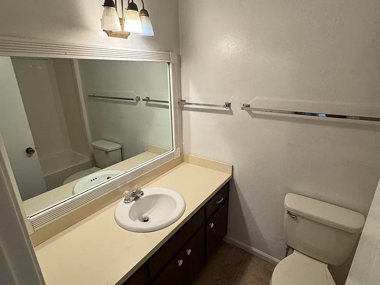 4751 San Jose Manor Dr W #1 — Photo 8