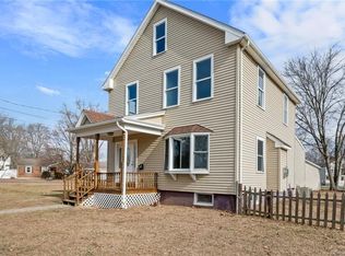 45 Suffield St, Windsor Locks, CT 06096