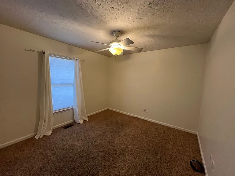 1819 Turnstone Ct — Photo 12