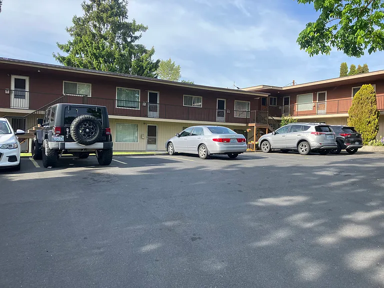 803 E Fir St #9 — Photo 1