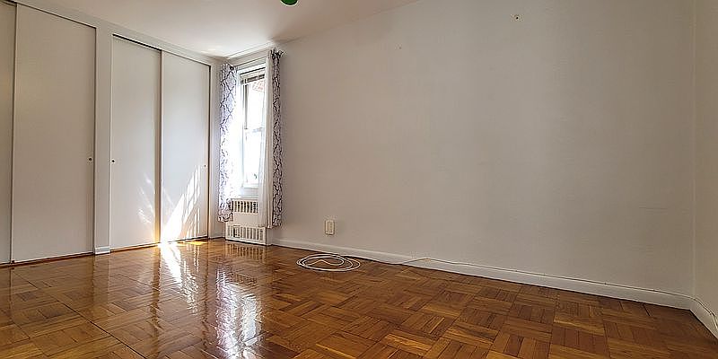 1st image of 142-20 84th Dr #3
