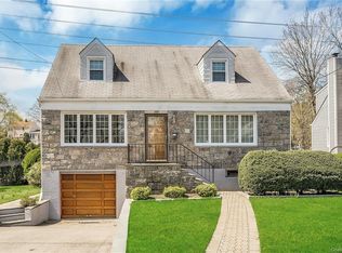 101 Remsen Rd, Yonkers, NY 10710