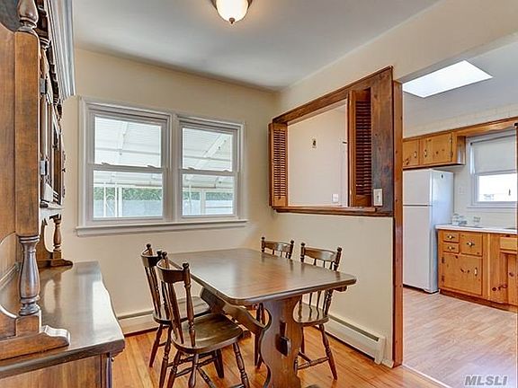 5th image of 379 Ocean Ave