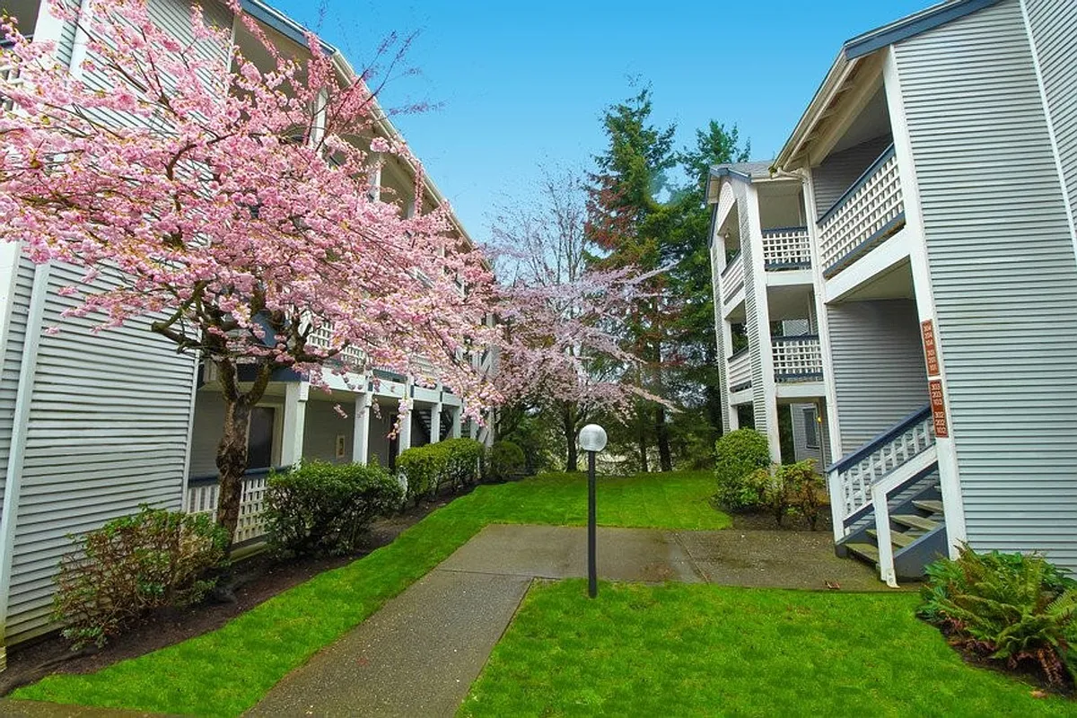Building Photo - Arbour Court