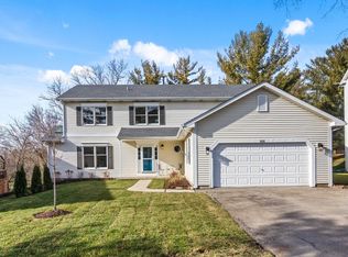 866 Pine Hill Dr, Antioch, IL
