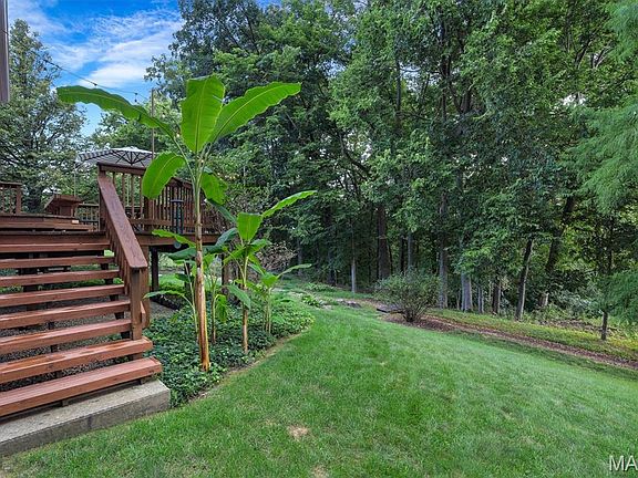 5th image of 69 Madeira Ct