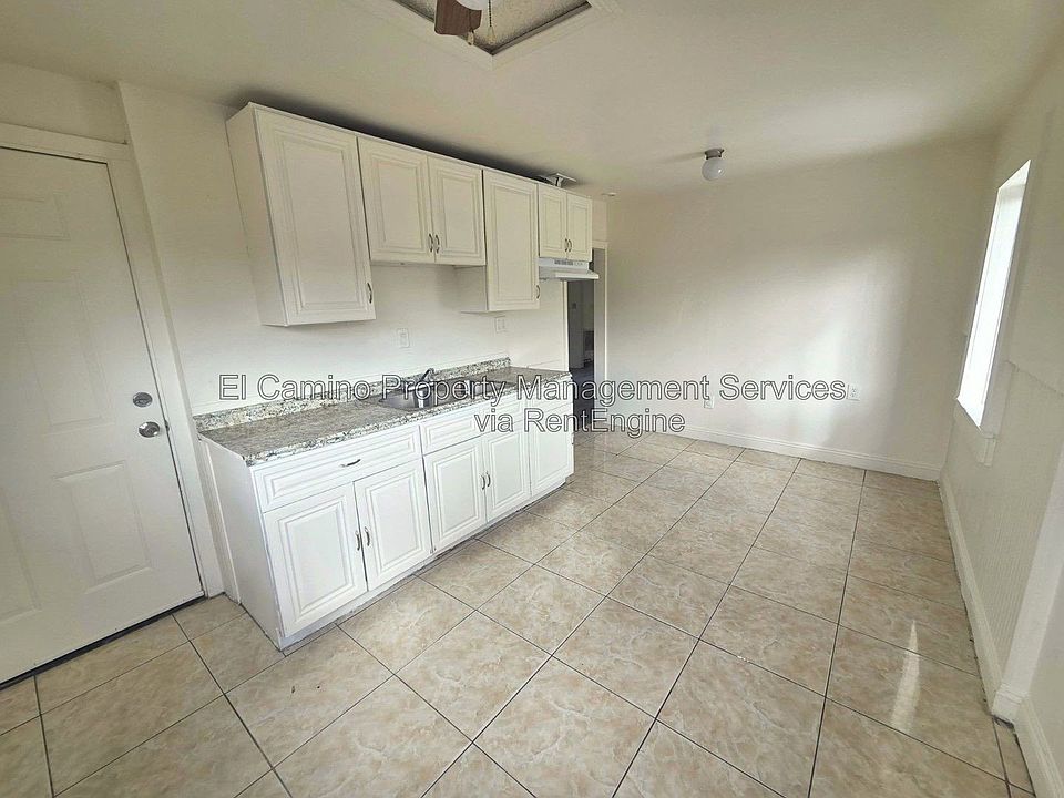 1st image of 3048 E 64th St