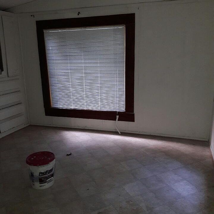 2nd image of 10 Korbetts