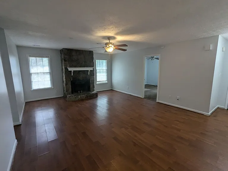 2316 Hammond Ct — Photo 8