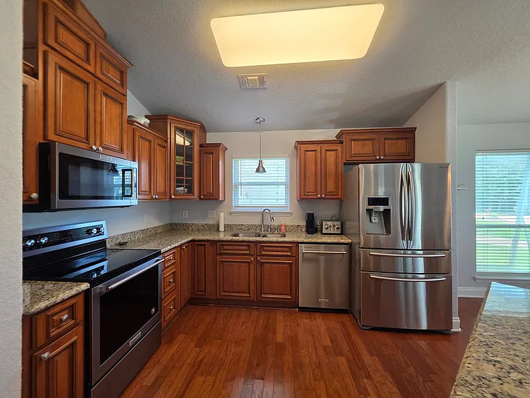 949 Osprey Ct — Photo 12