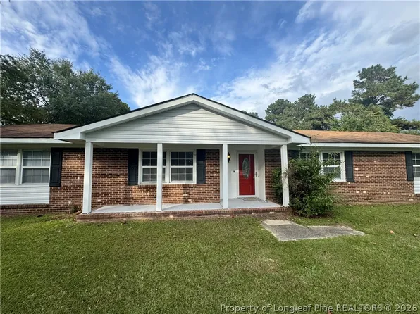 2879 County Line Rd, Saint Pauls, NC 28384
