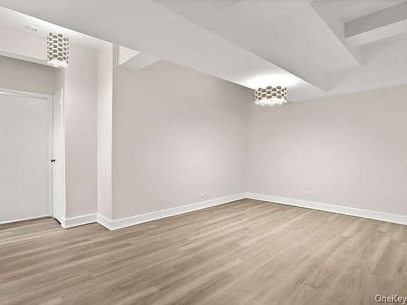 3rd image of 69-40 Yellowstone Blvd #8