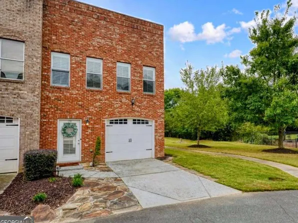 131 Riverwatch Ct, Canton, GA 30114