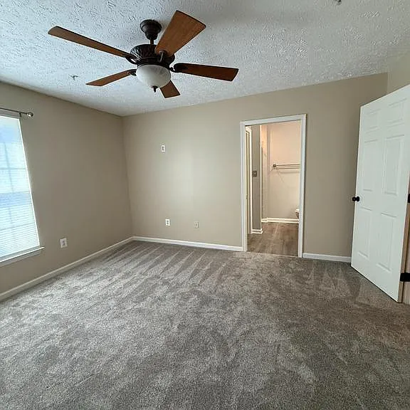 1064 Jeanett Way — Photo 17