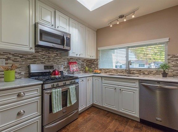 5th image of 4615 Tonino Dr