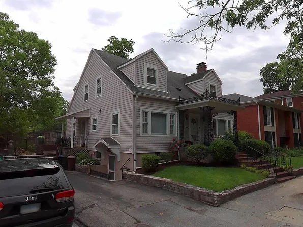 4 Tanner Ct, Frankfort, KY 40601