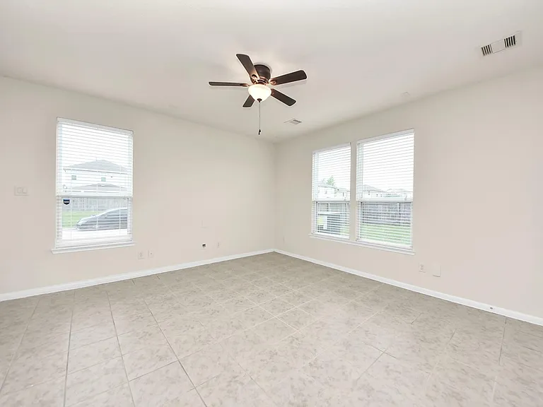 19403 Tinway Ct — Photo 7