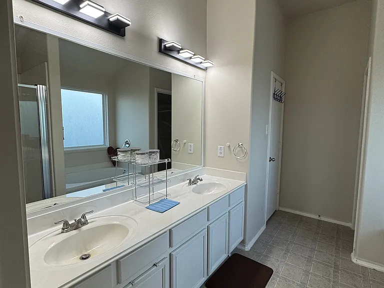 4222 Inkberry Valley Ln — Photo 19