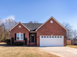 2186 Oklahoma Ct, Lincolnton, NC 28092