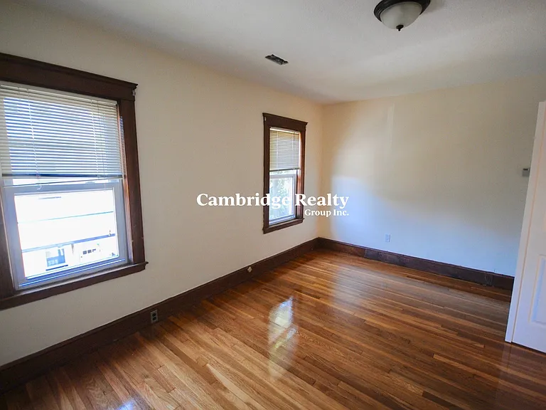 15 Taylor St #T — Photo 4