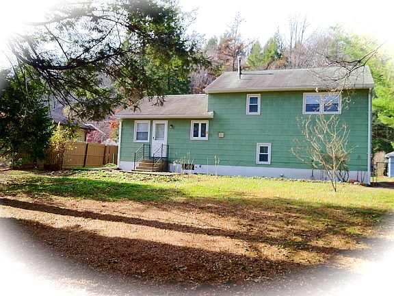 Large Backyard. BBQ Anyone?