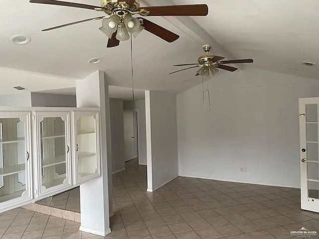 2432 W Iris Ave — Photo 11