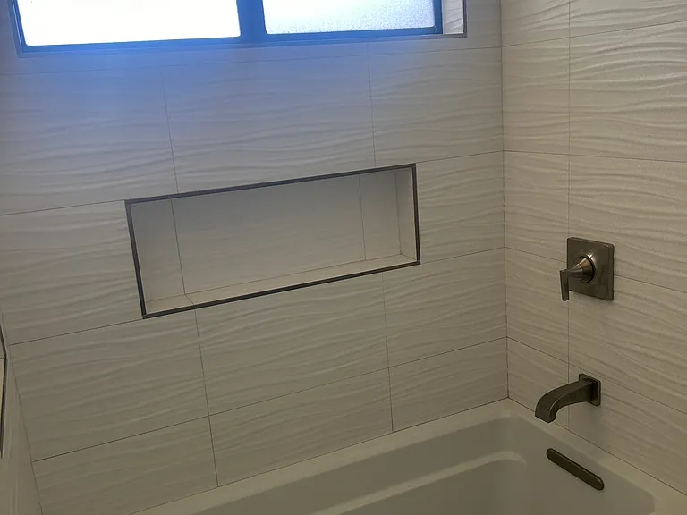 5357 Limerick Ave — Photo 12