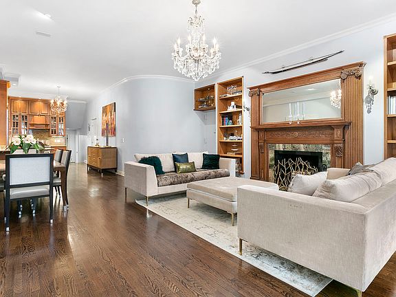 3rd image of 30 W 86th St APT 3A