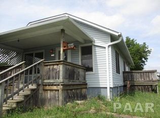 1304 Pine St, Kewanee, IL 61443