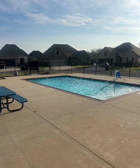 901 Hackberry Dr — Photo 25