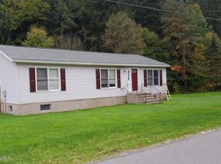 52 Shadigee Creek Rd, Starrucca, PA 18462