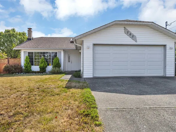 702 Forsyth Ave, Parksville, BC V9P 1E7