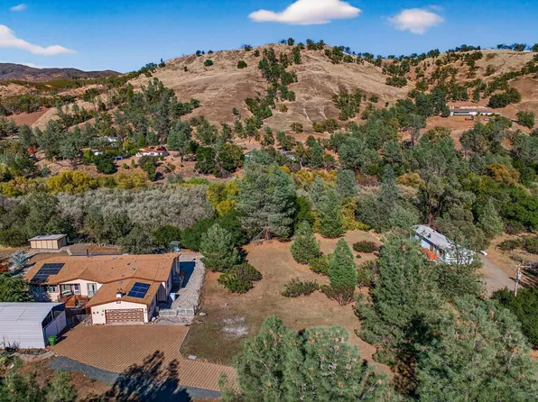 3245 Weeping Willow Way, Clearlake Oaks, CA 95423