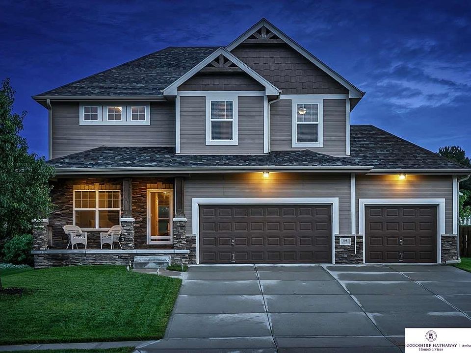 1st image of 909 Knapp Dr